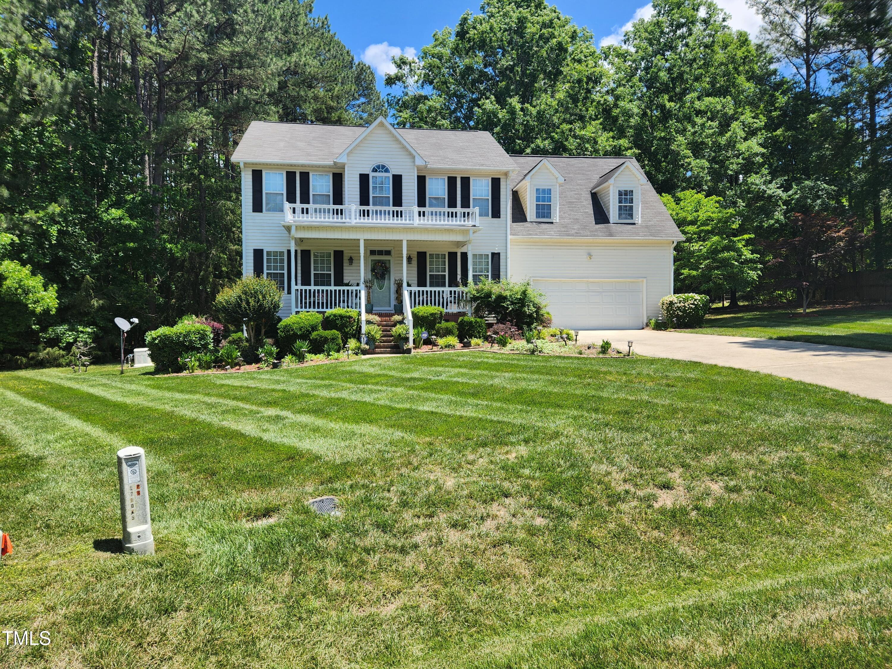 18 Clover Hil Place