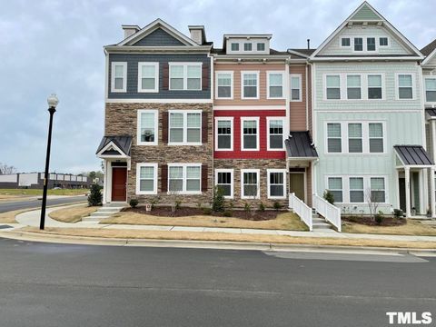 343 Great Northern Station Apex NC 27502