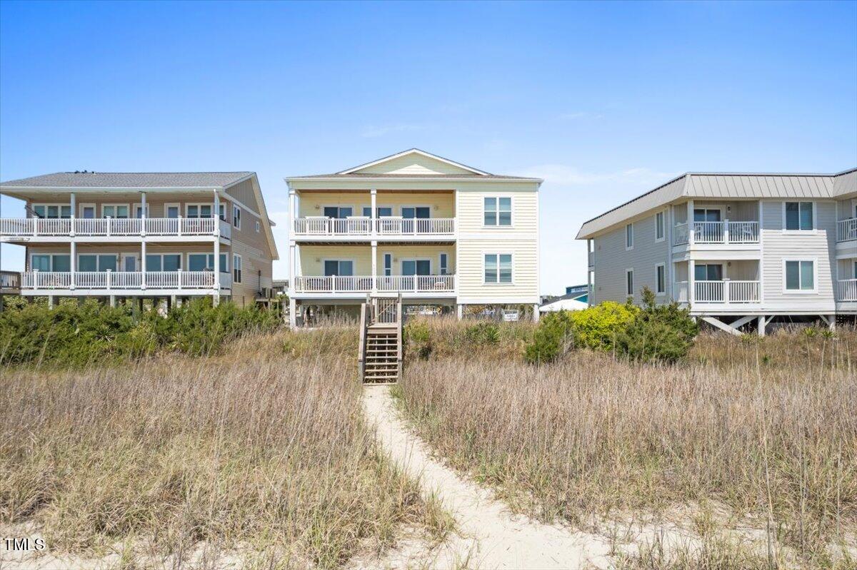 102 Ocean Boulevard E