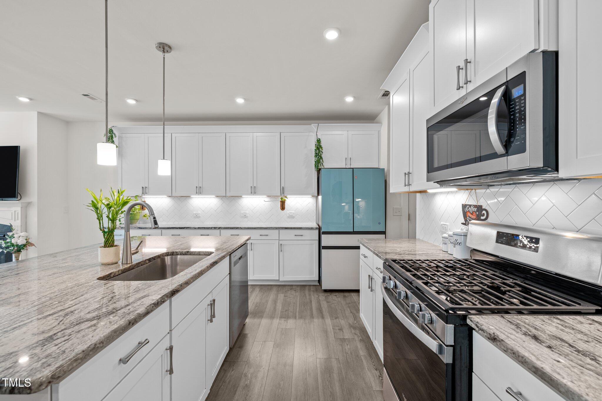 484 Autumn Rain Street