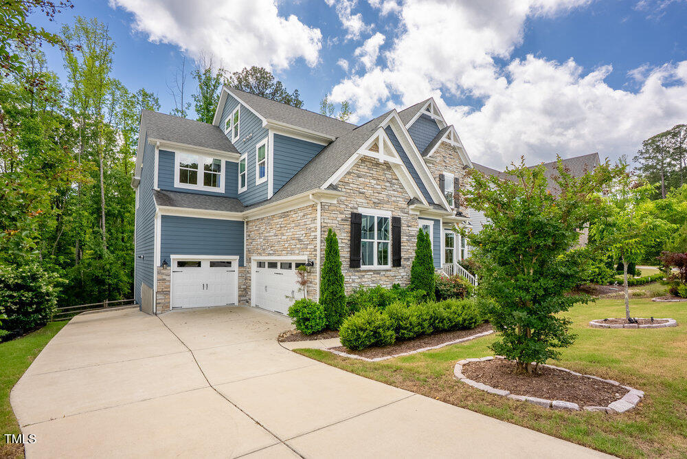 2737 Willow Rock Lane