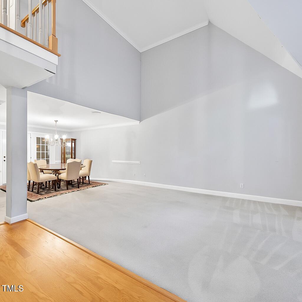 2117 Carriage Way