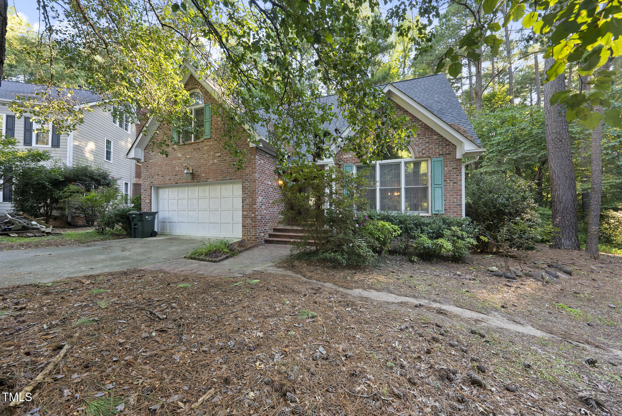 2117 Carriage Way