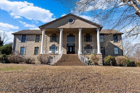 84 River Bend Road Milton NC 27305