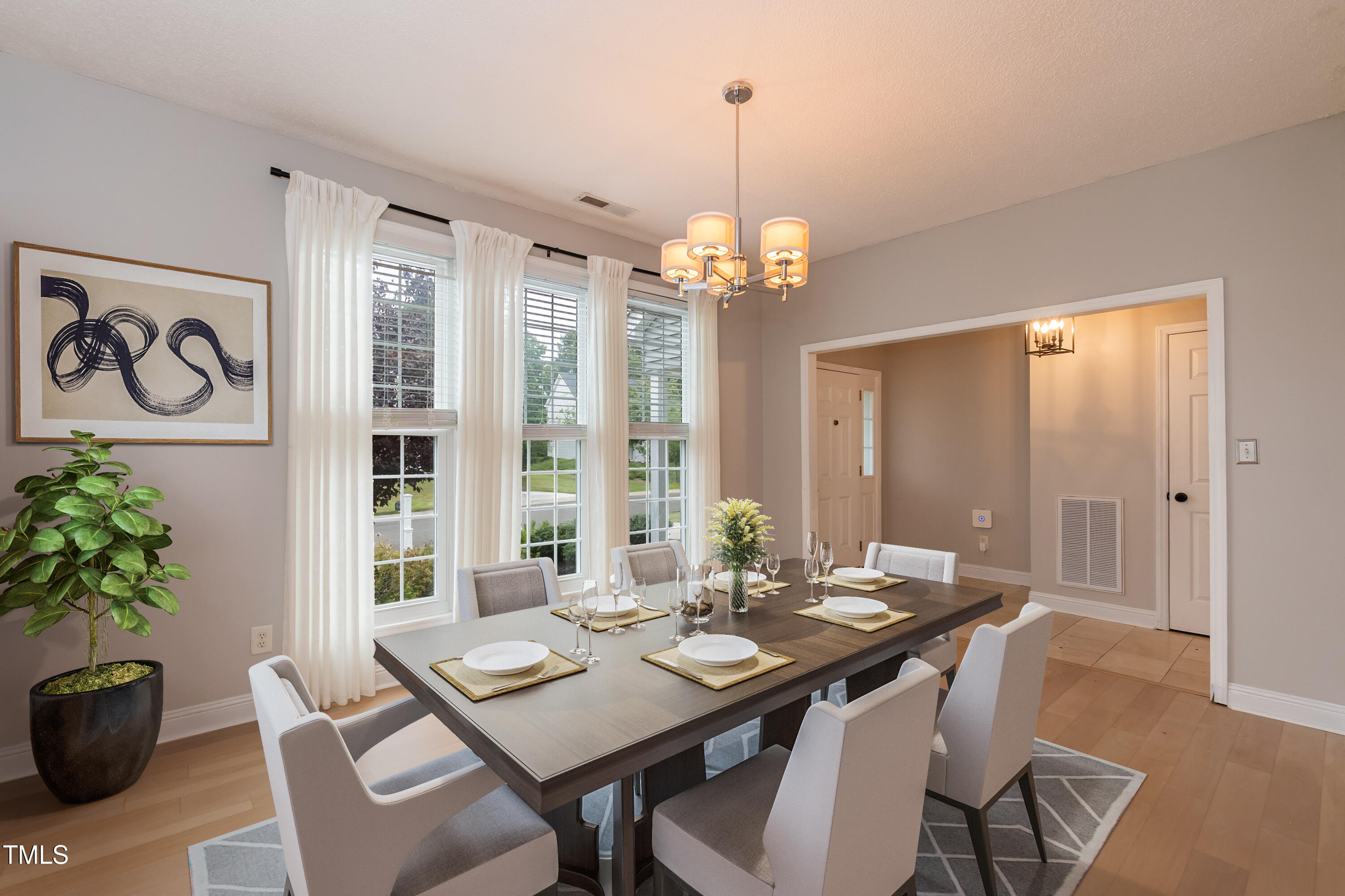 4 N Berrymeadow Lane