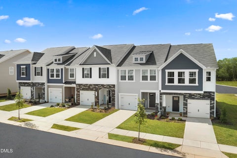 Photo of 642 Sefton Park Drive, Zebulon, NC 27597 (MLS # 10169683)