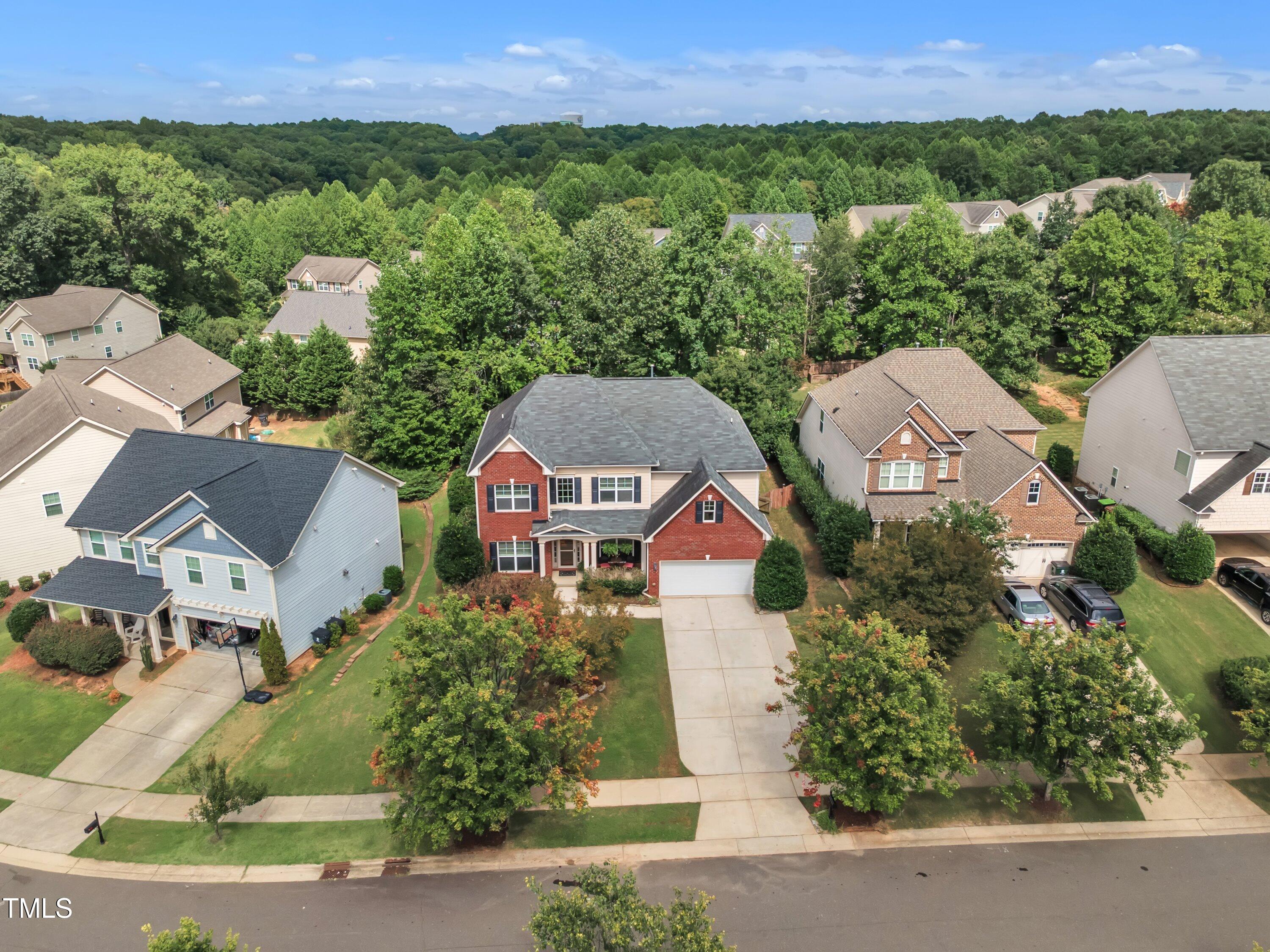 417 Shorehouse Way