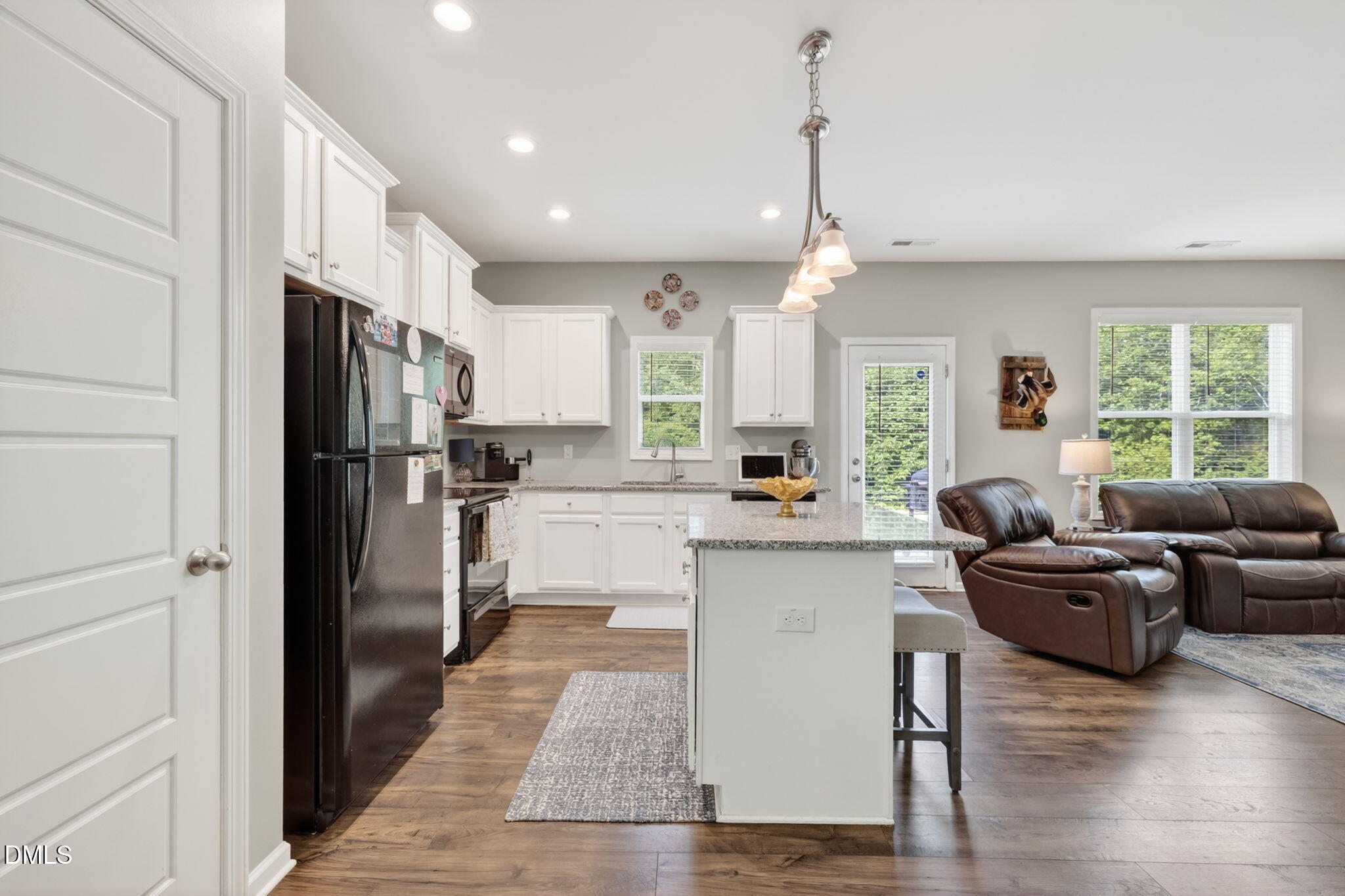 438 Crawford Parkway