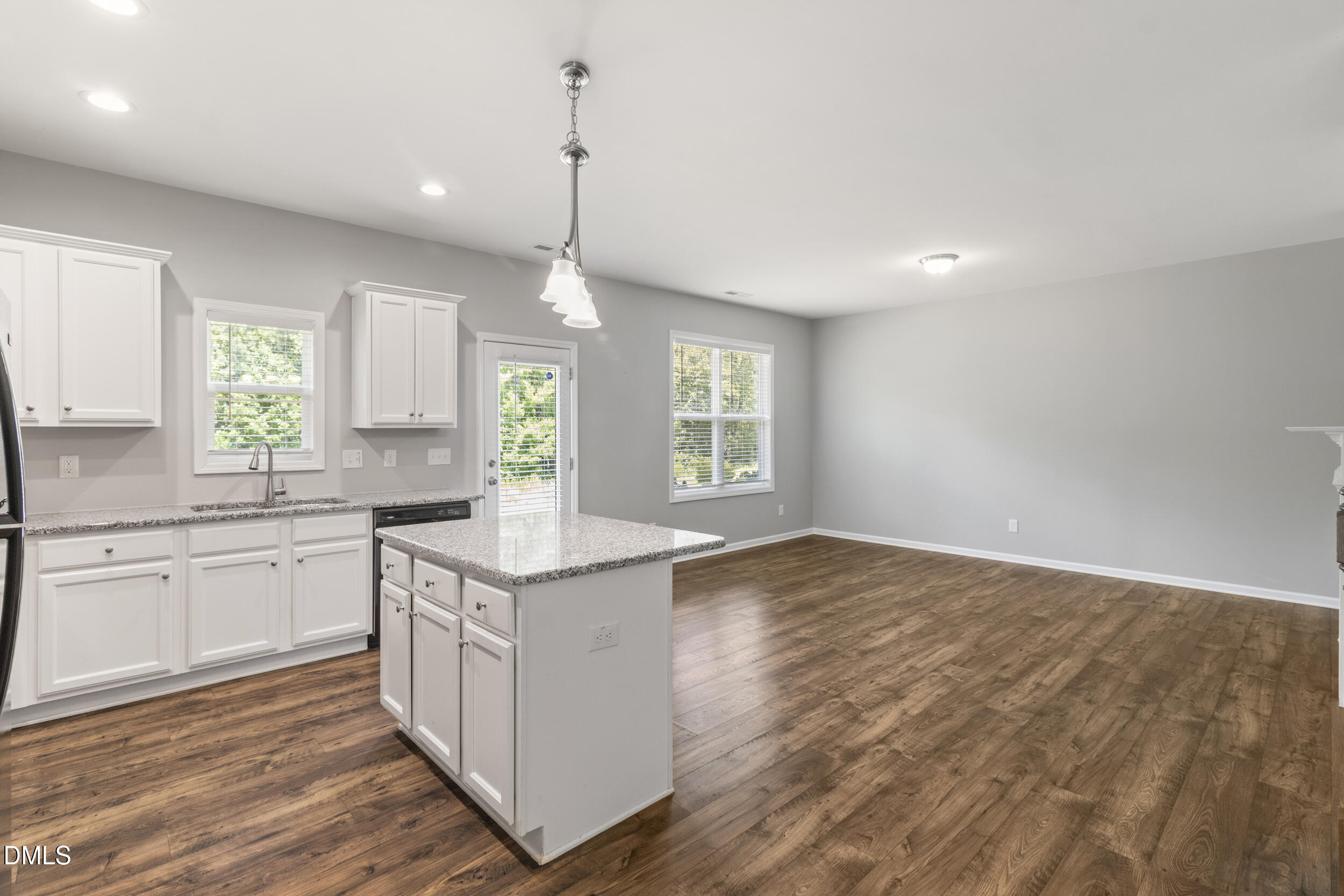 438 Crawford Parkway