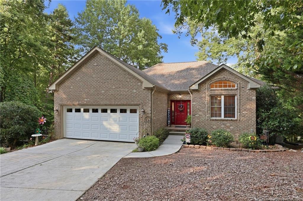 3233 Leicester Circle
