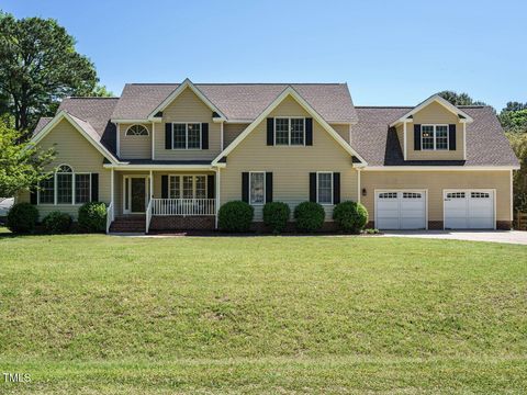 2213 Ravens Creek Court Raleigh NC 27603