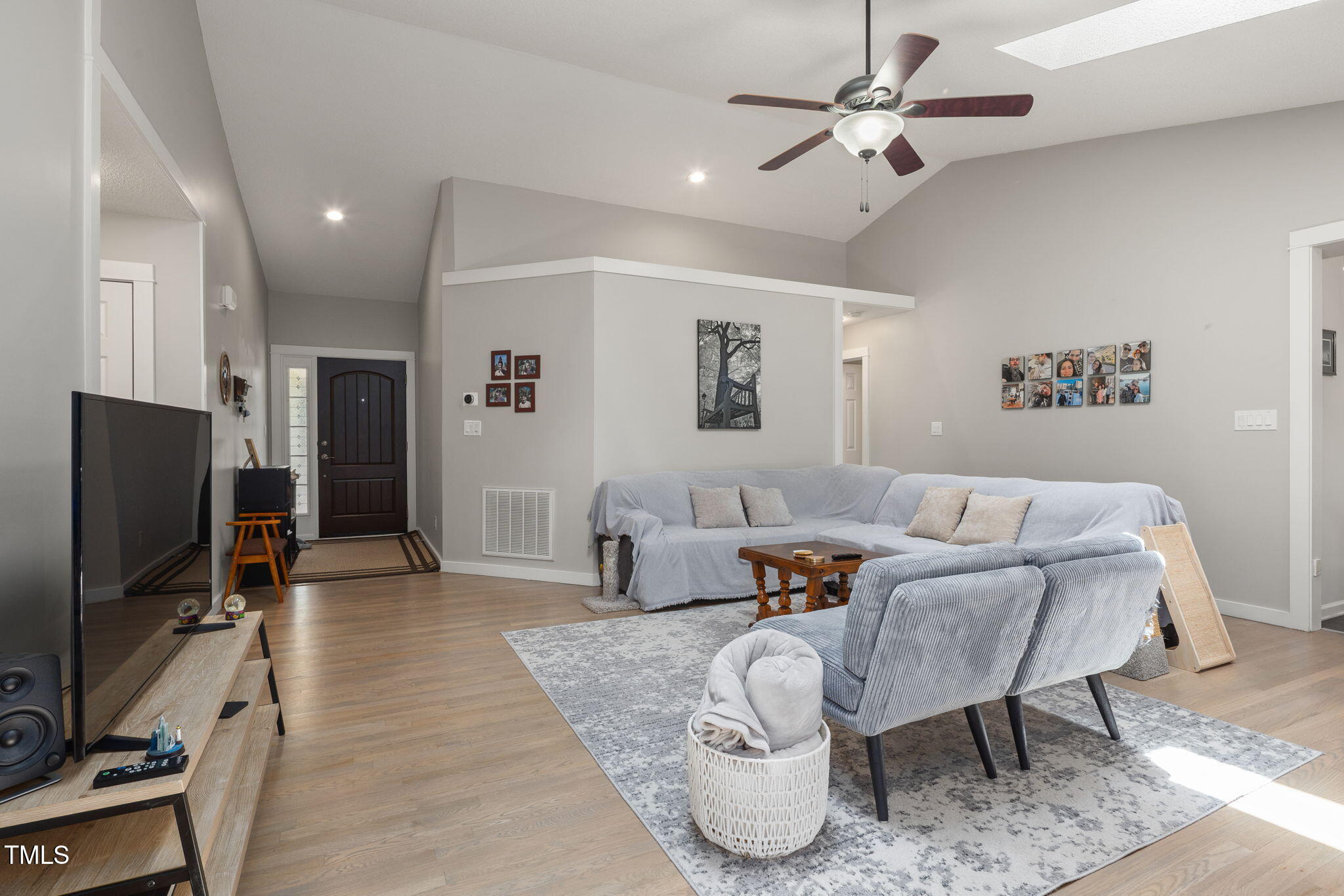 6205 Houndsman Court