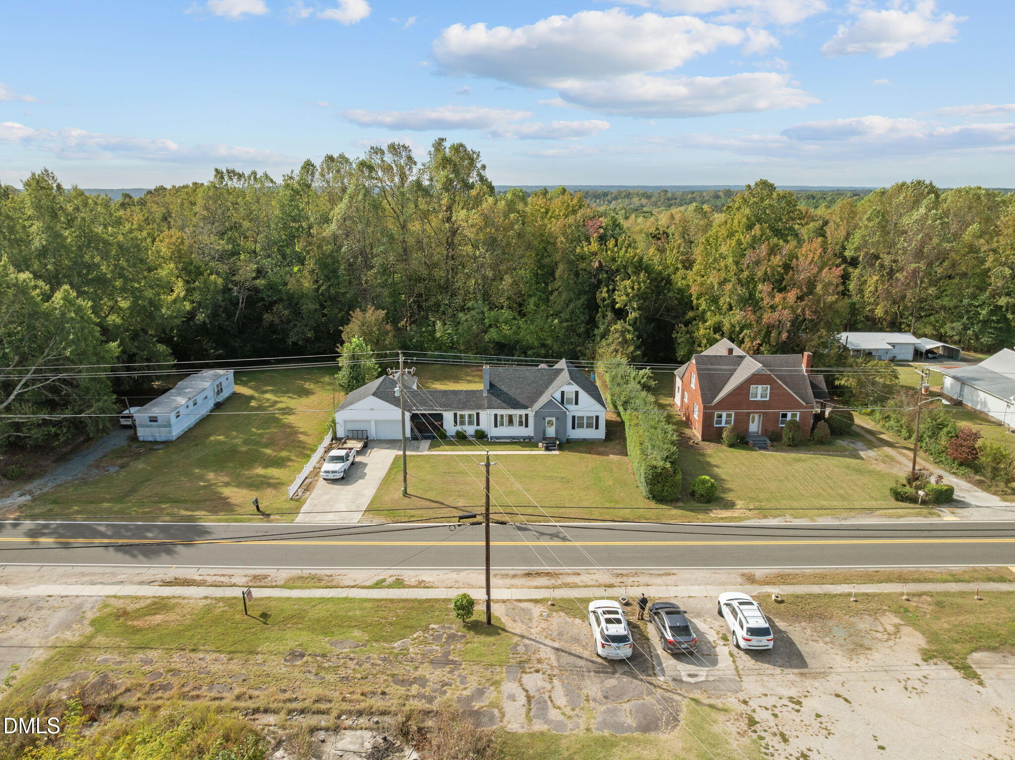 1559 Main Street