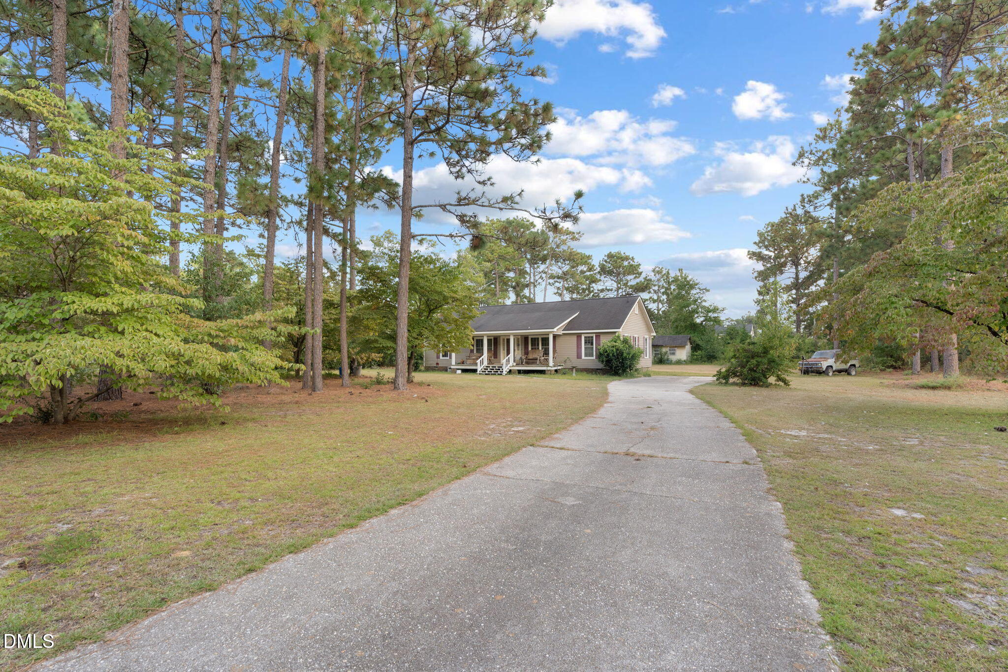3523 Farm Circle Road