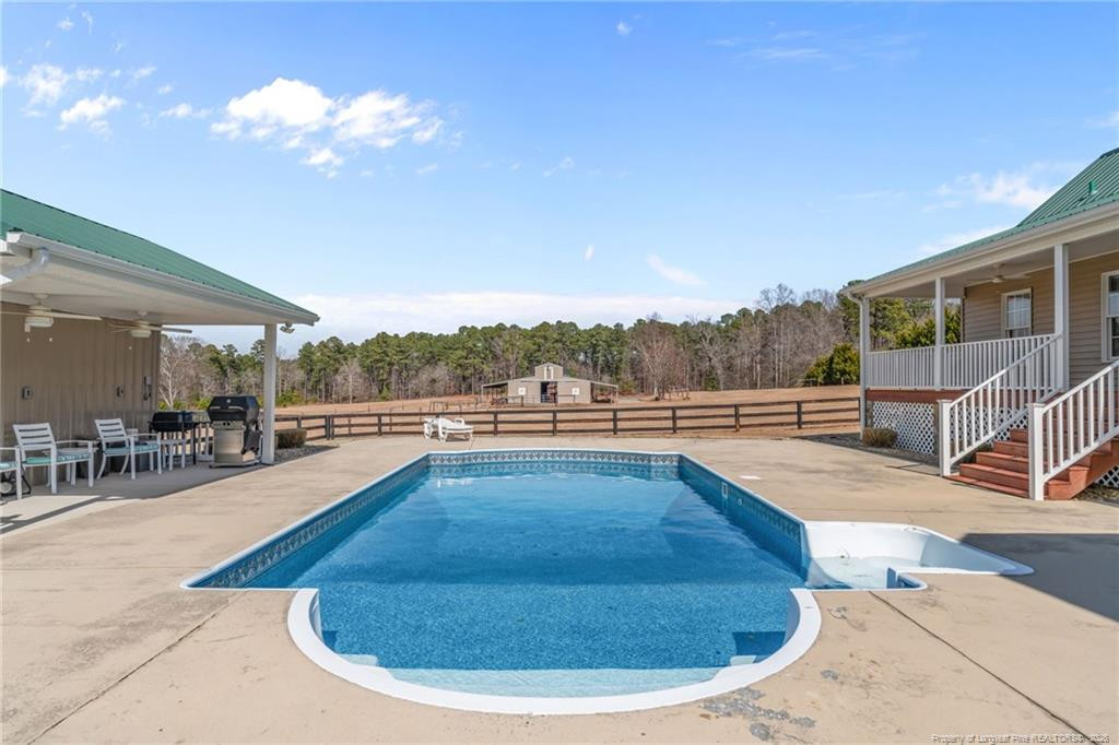 Cameron, North Carolina, 28326, United States, 3 Bedrooms Bedrooms, ,3 BathroomsBathrooms,Residential,Active,2021245
