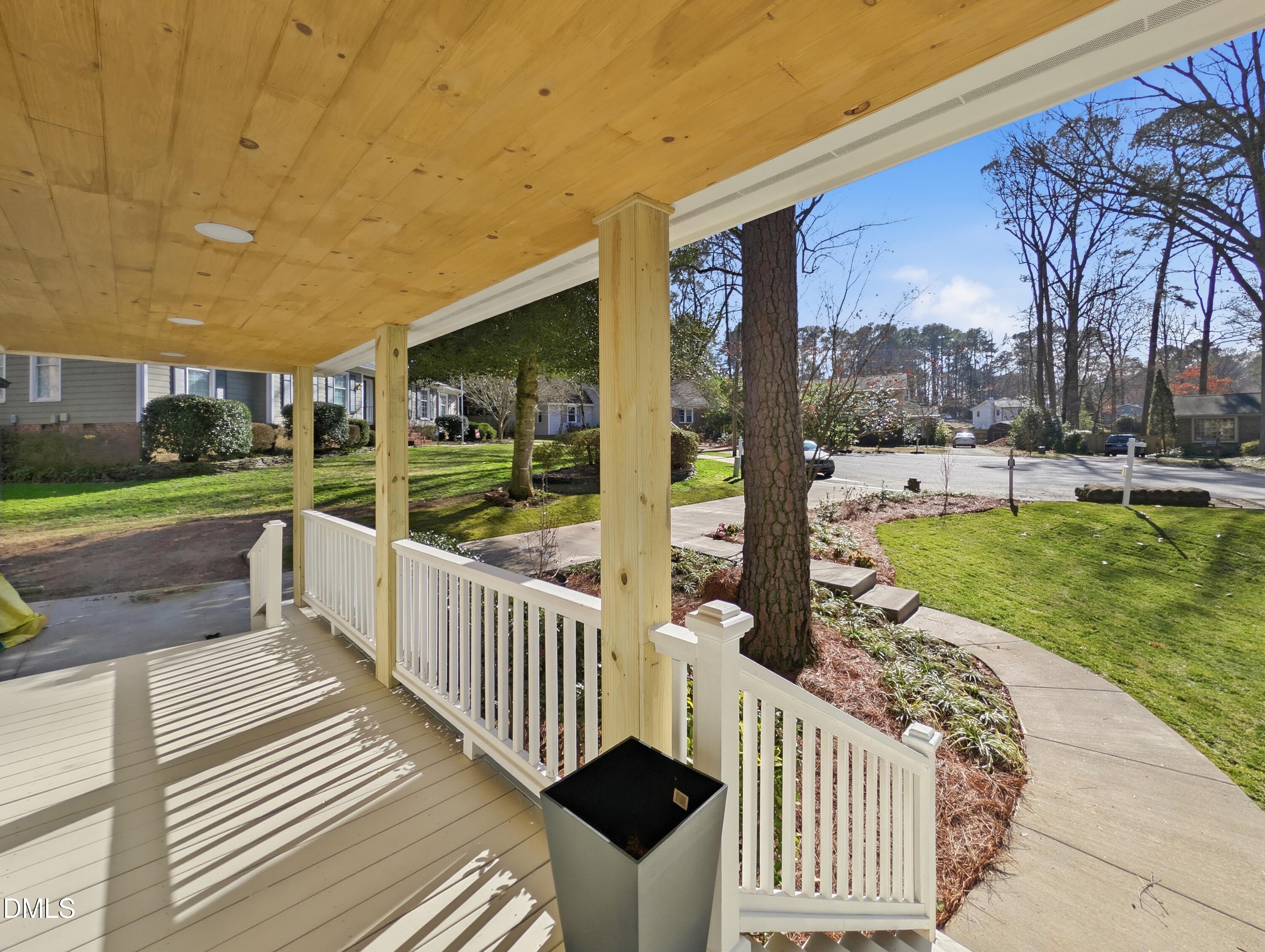 1113 Yorkshire Drive