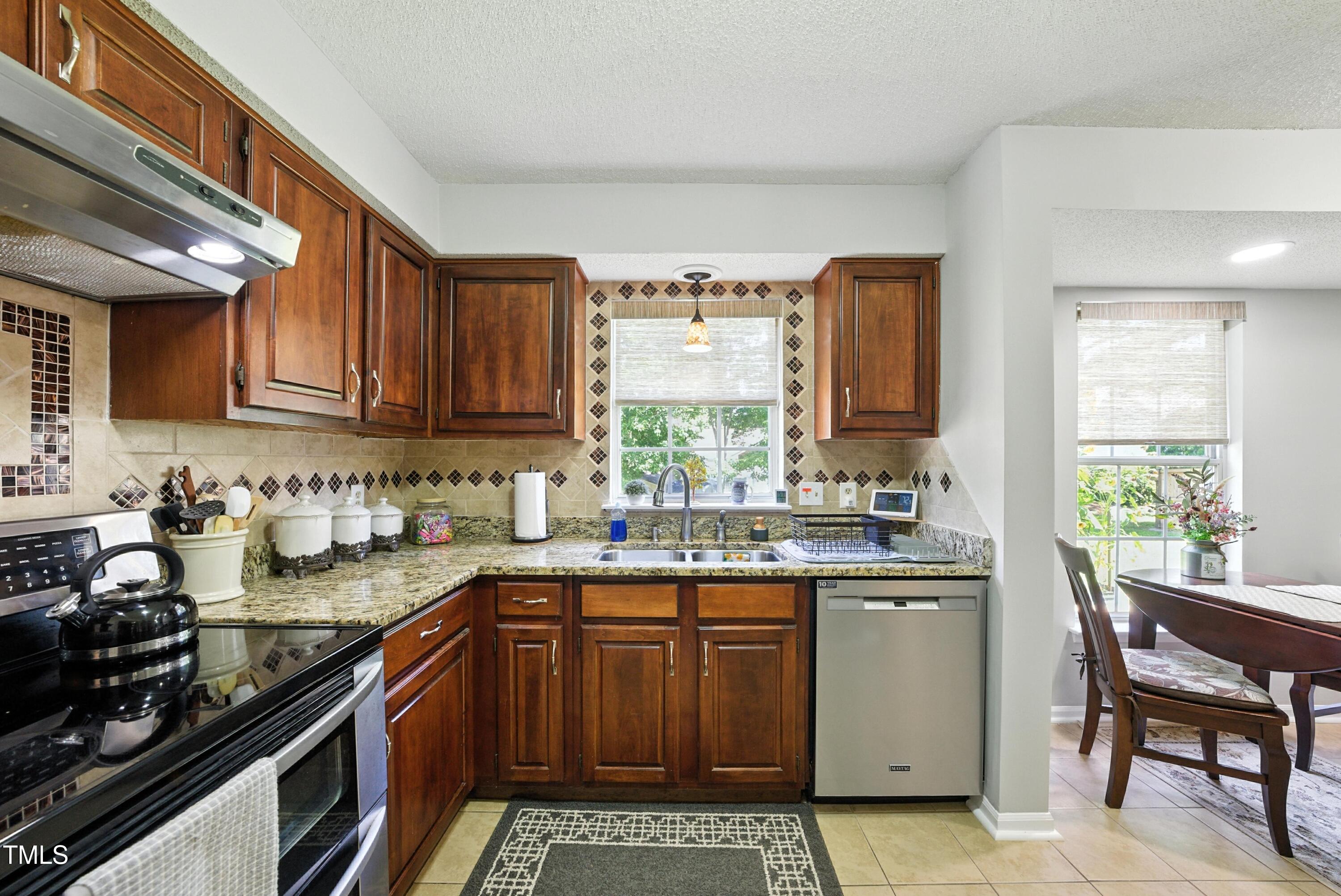 Durham, North Carolina 27703, United States, 3 Bedrooms Bedrooms, ,3 BathroomsBathrooms,Residential,Active,159942