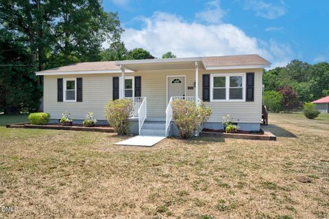 9932 Straight Gate Road Whitakers NC 27891
