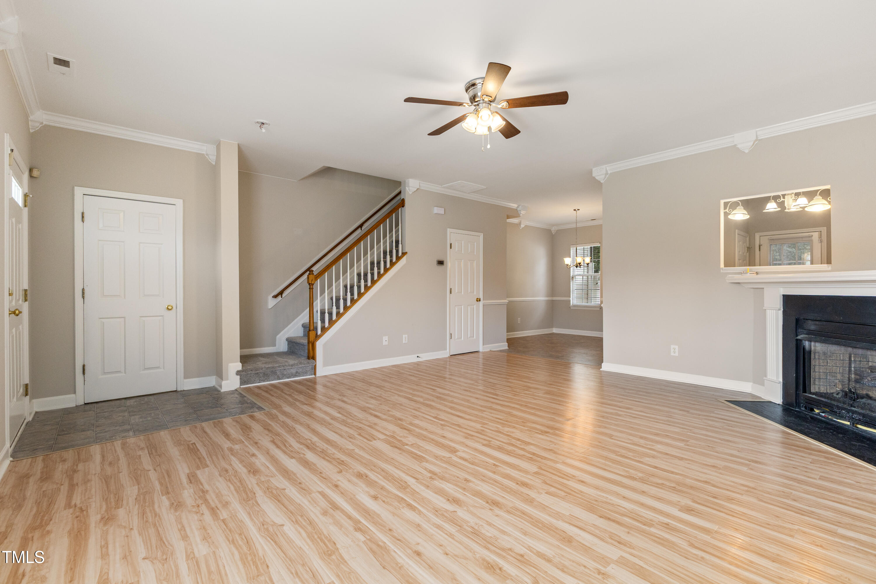 8315 Tierra Del Sol Way
