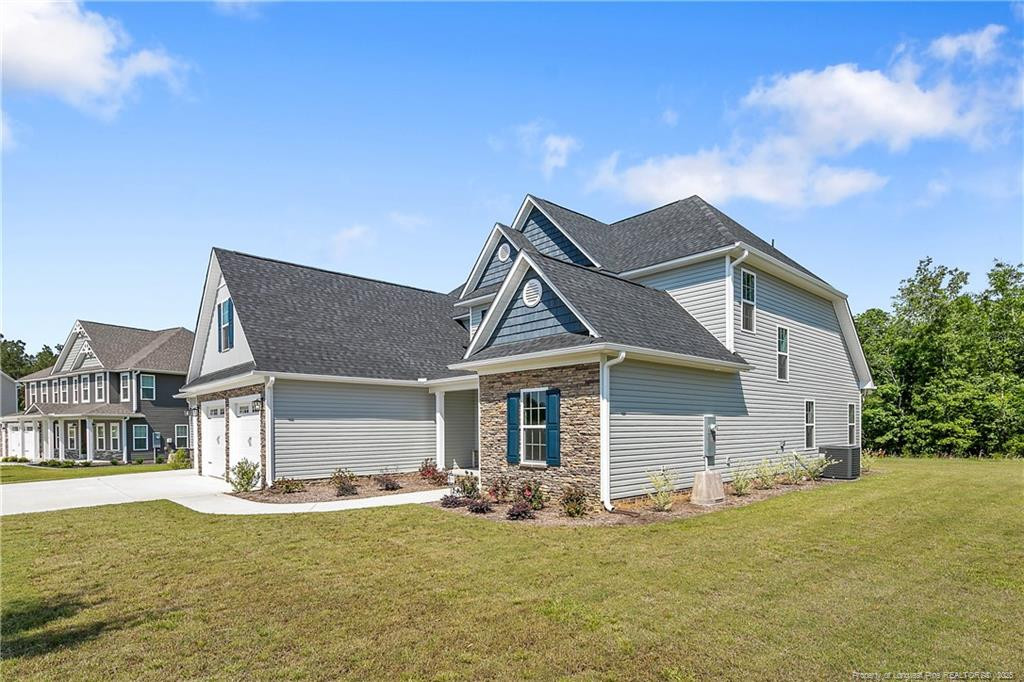 1914 Thomas Wood (Lot 74) Drive