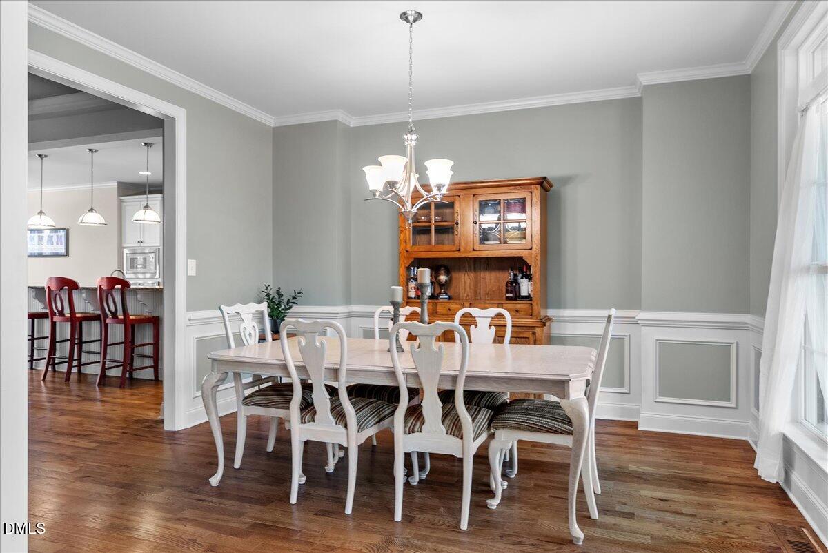 4821 Sweet Chestnut Lane