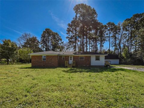 439 McNatt Street Maxton NC 28364