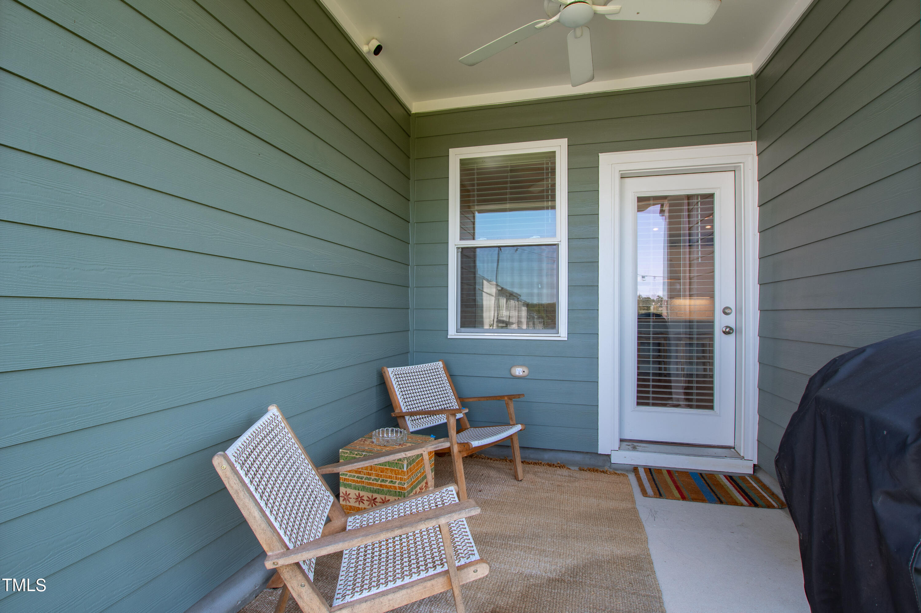 Chapel Hill, North Carolina 27516, United States, 4 Bedrooms Bedrooms, ,4 BathroomsBathrooms,Residential,Pending,44359