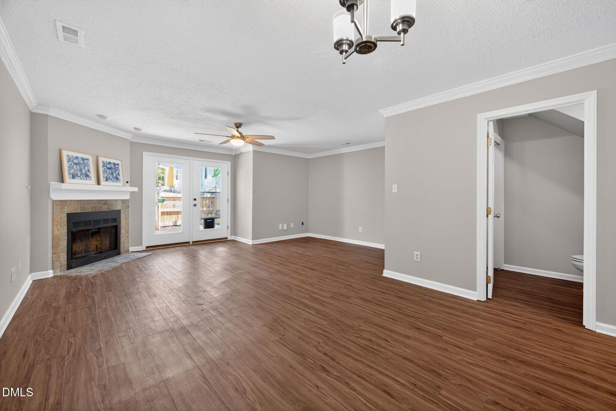 1506 Township Circle