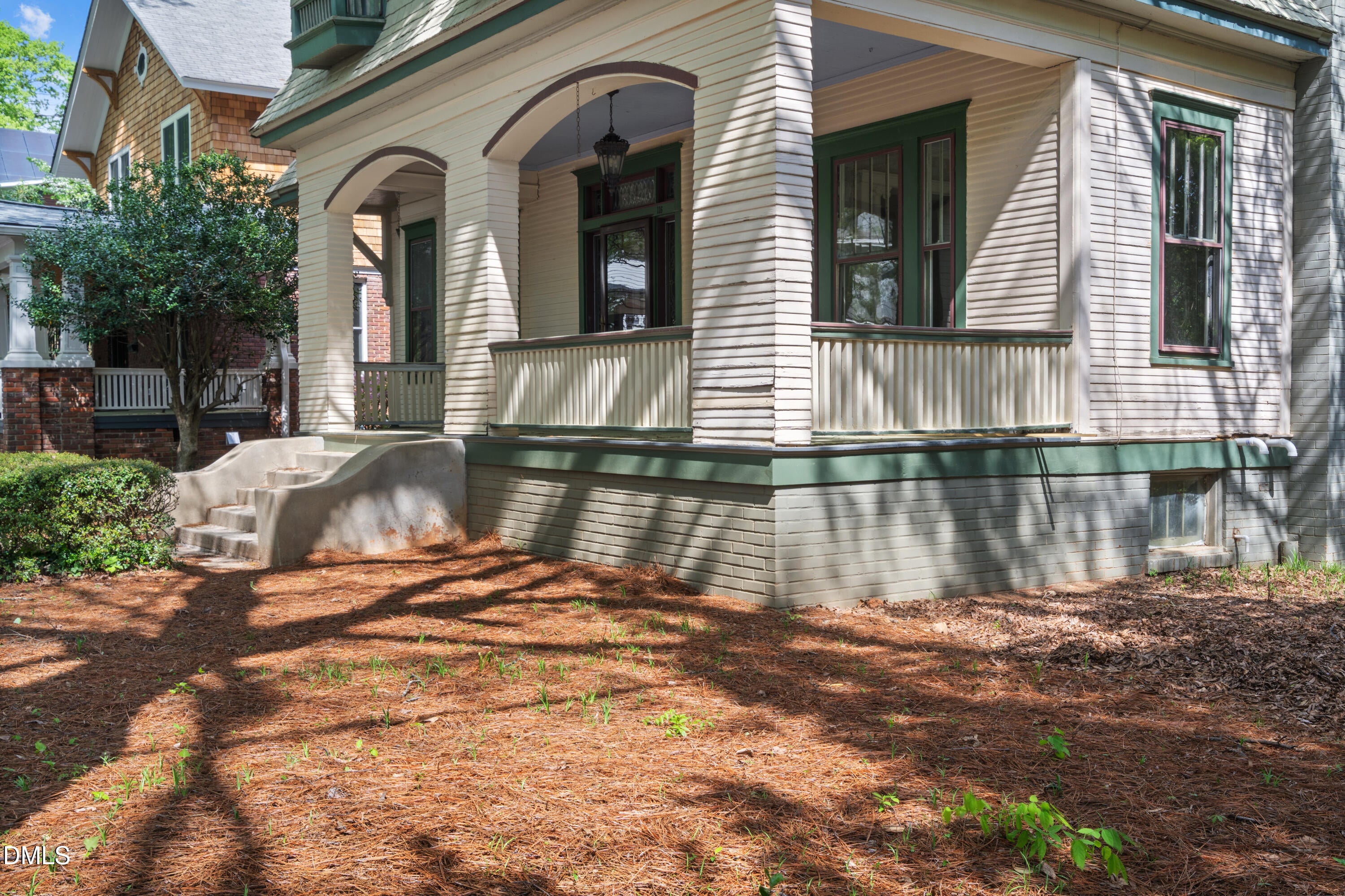 116 Hawthorne Road