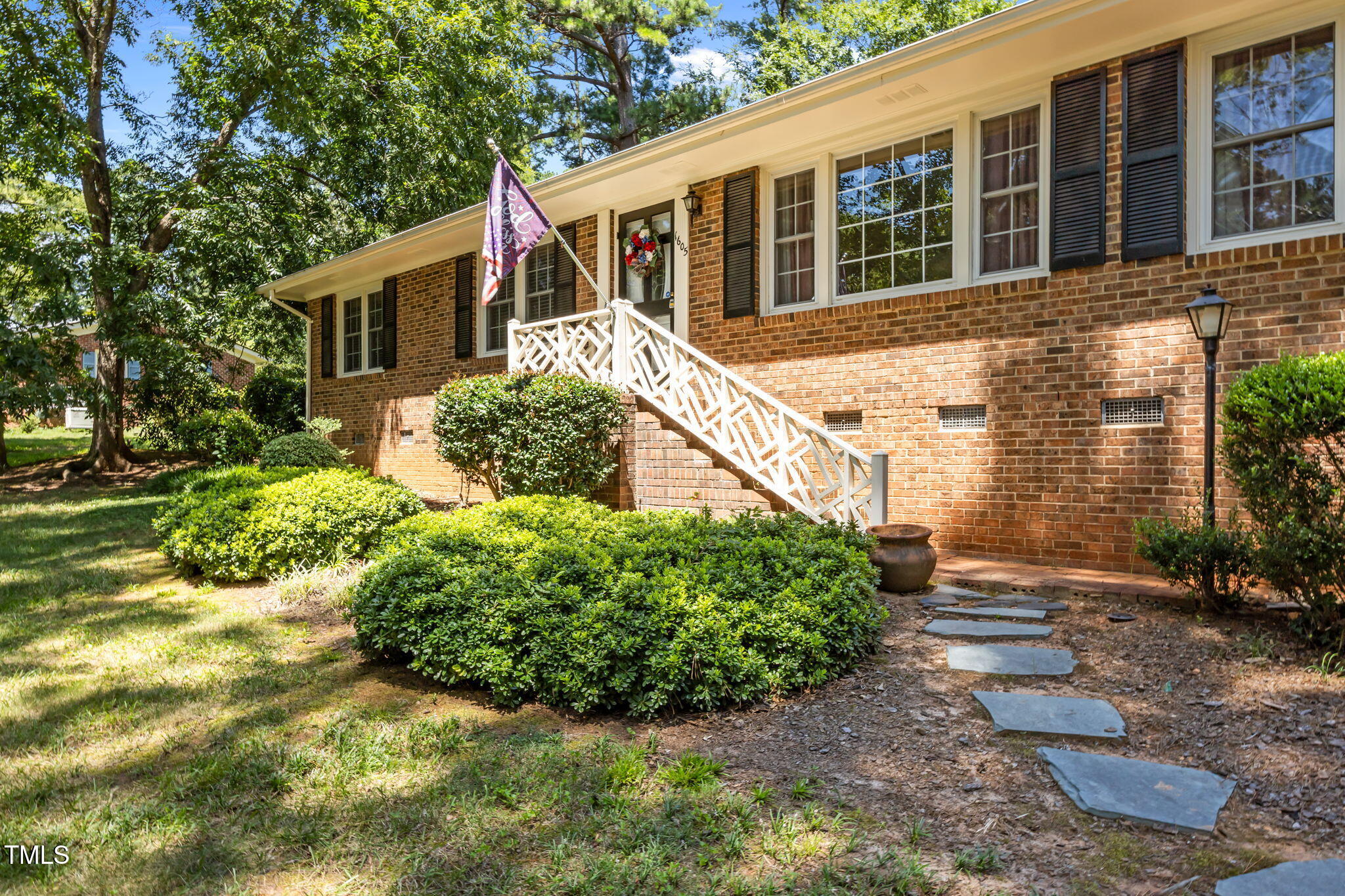 1605 Beechwood Drive
