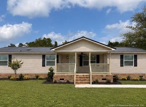 Photo of 272 Timber Path Road, Fairmont, NC 28340 (MLS # LP766461)