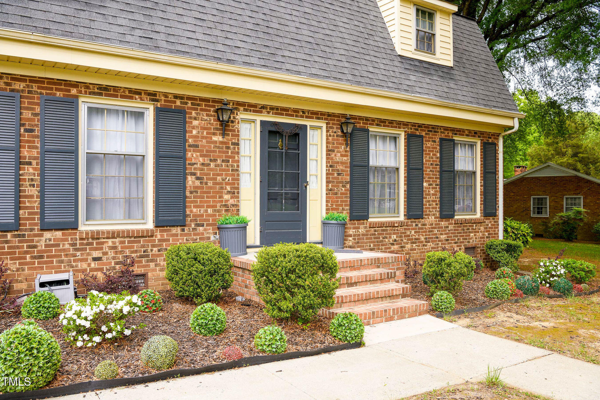 2021 Sunnybrook Drive