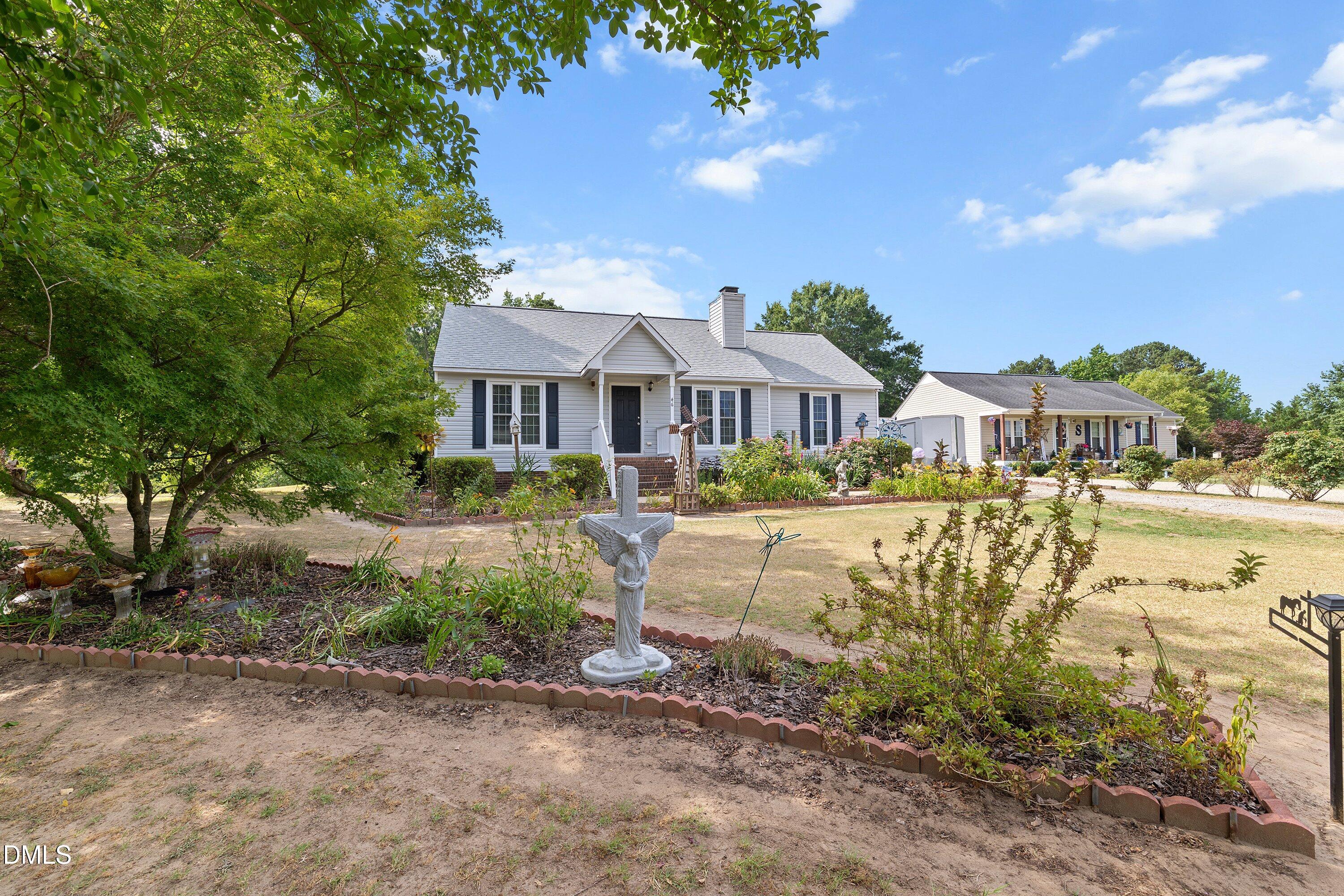 46 Richmond Drive