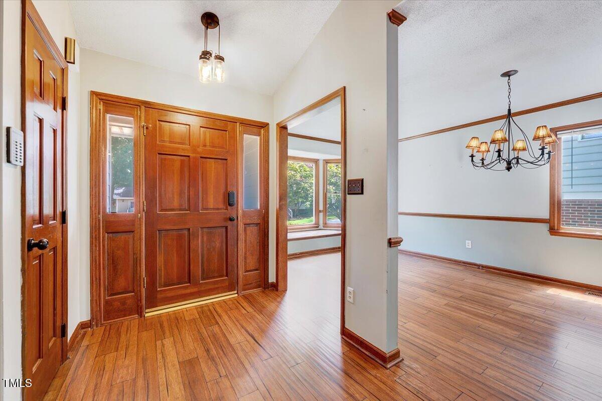112 Rock Pointe Lane