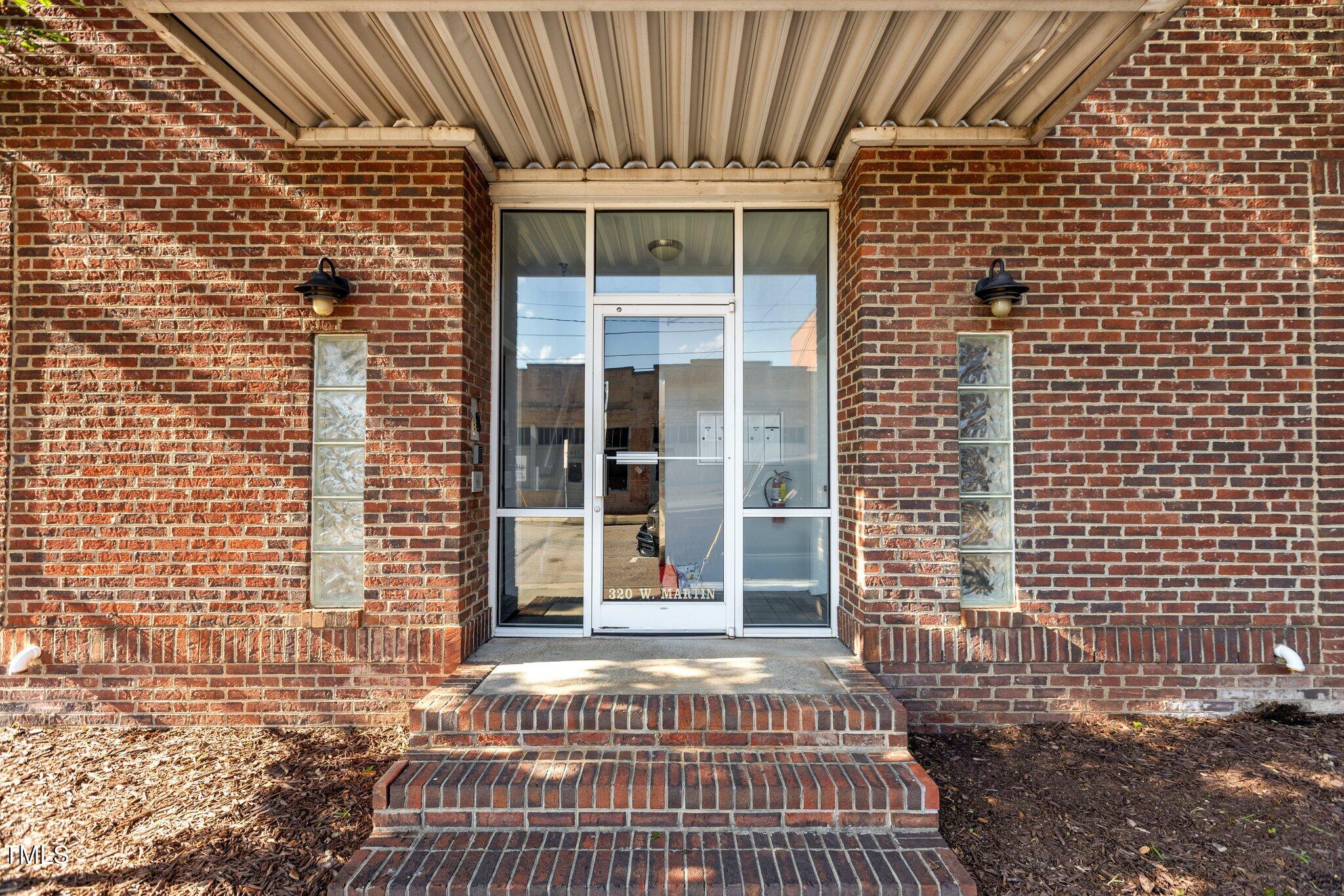320 W Martin Street 205
