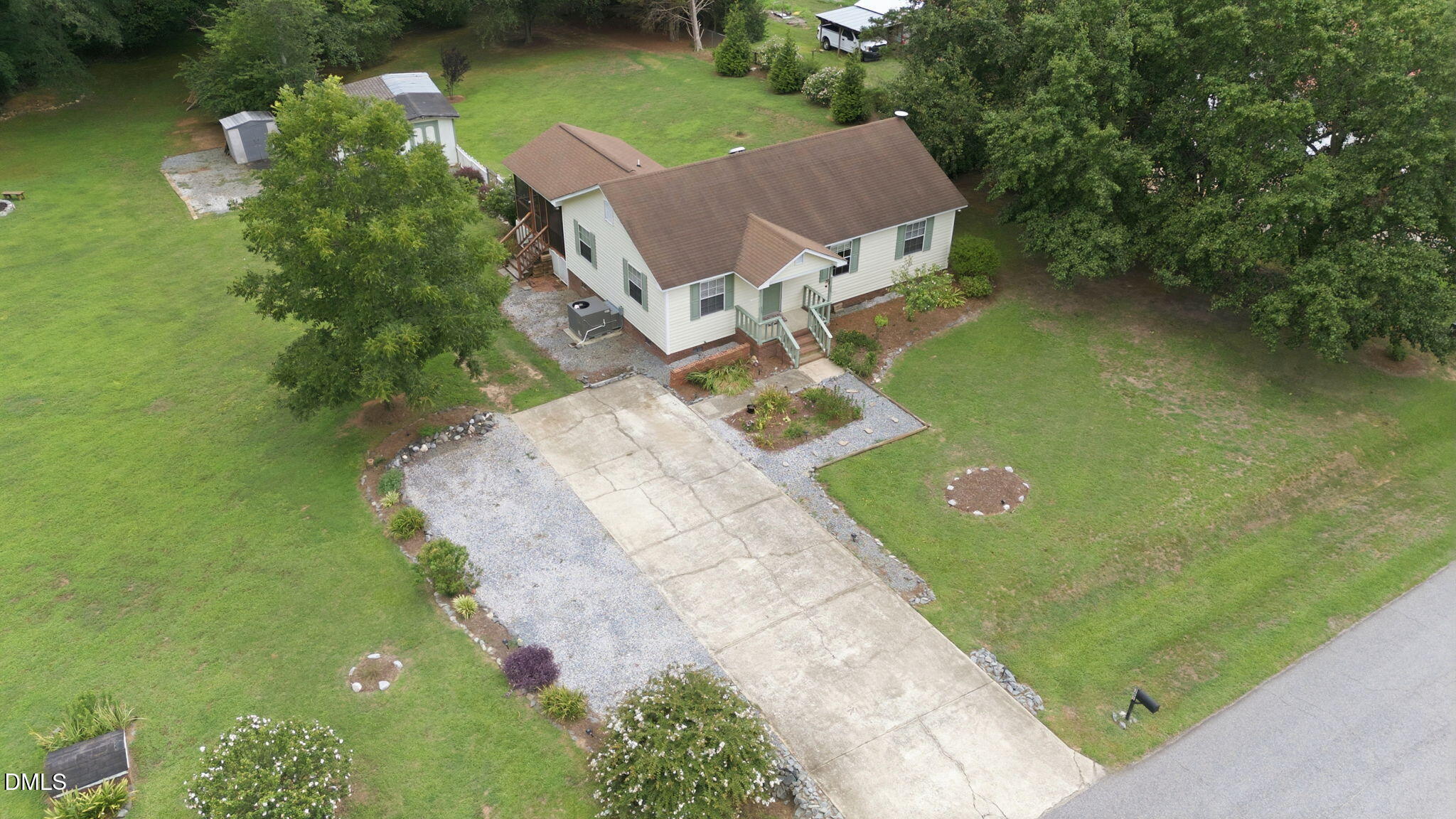 3805 Manor Drive