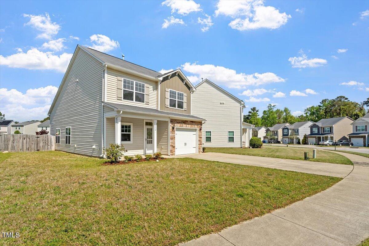 632 Hunters Ridge Drive