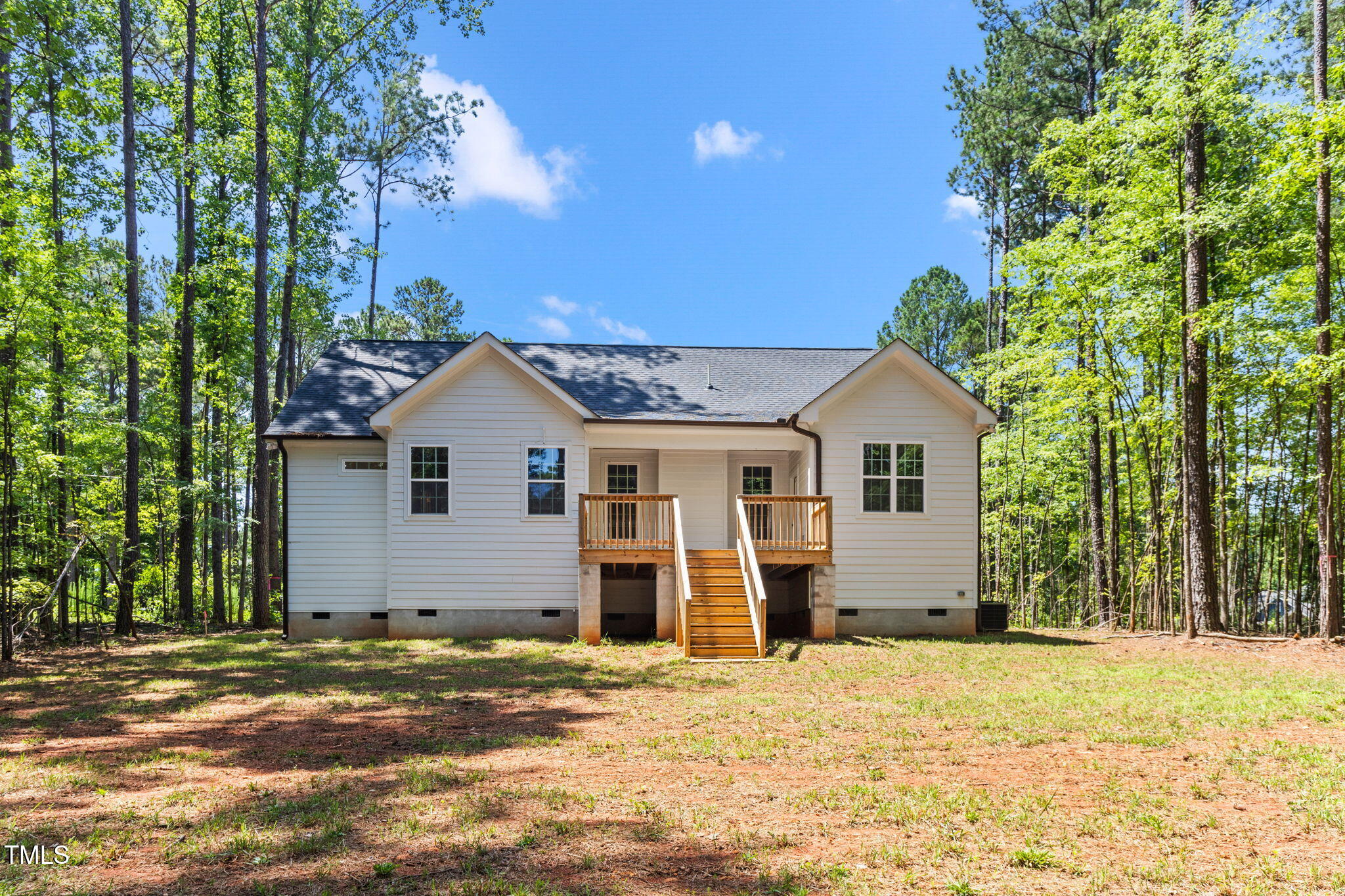 121 Quarterhorse Drive