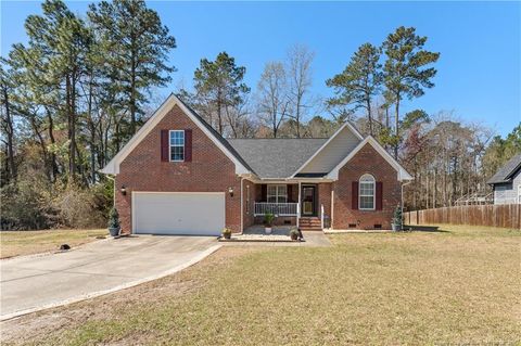 292 Fallingleaf Drive Raeford NC 28376