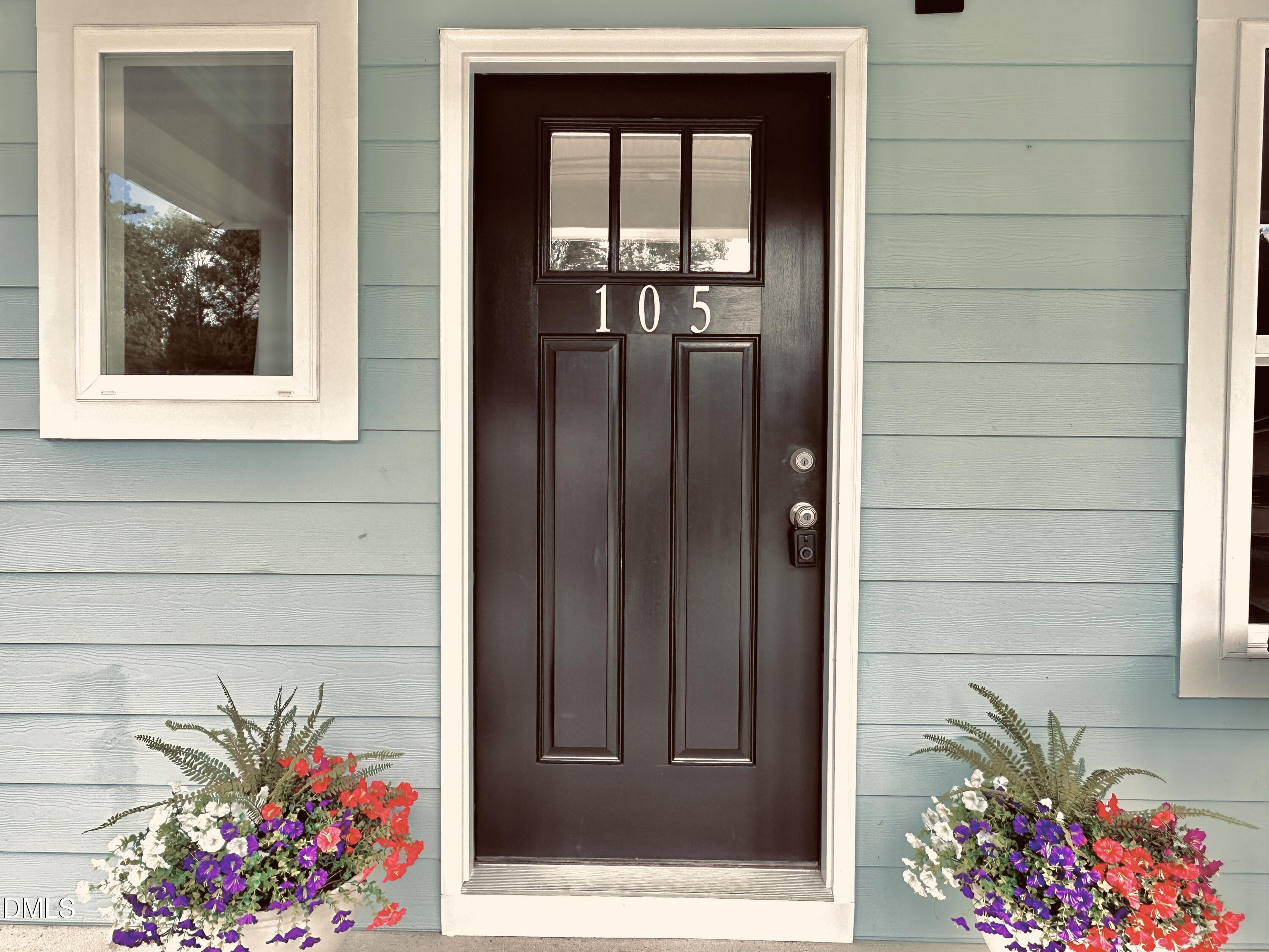 105 Hunter Place