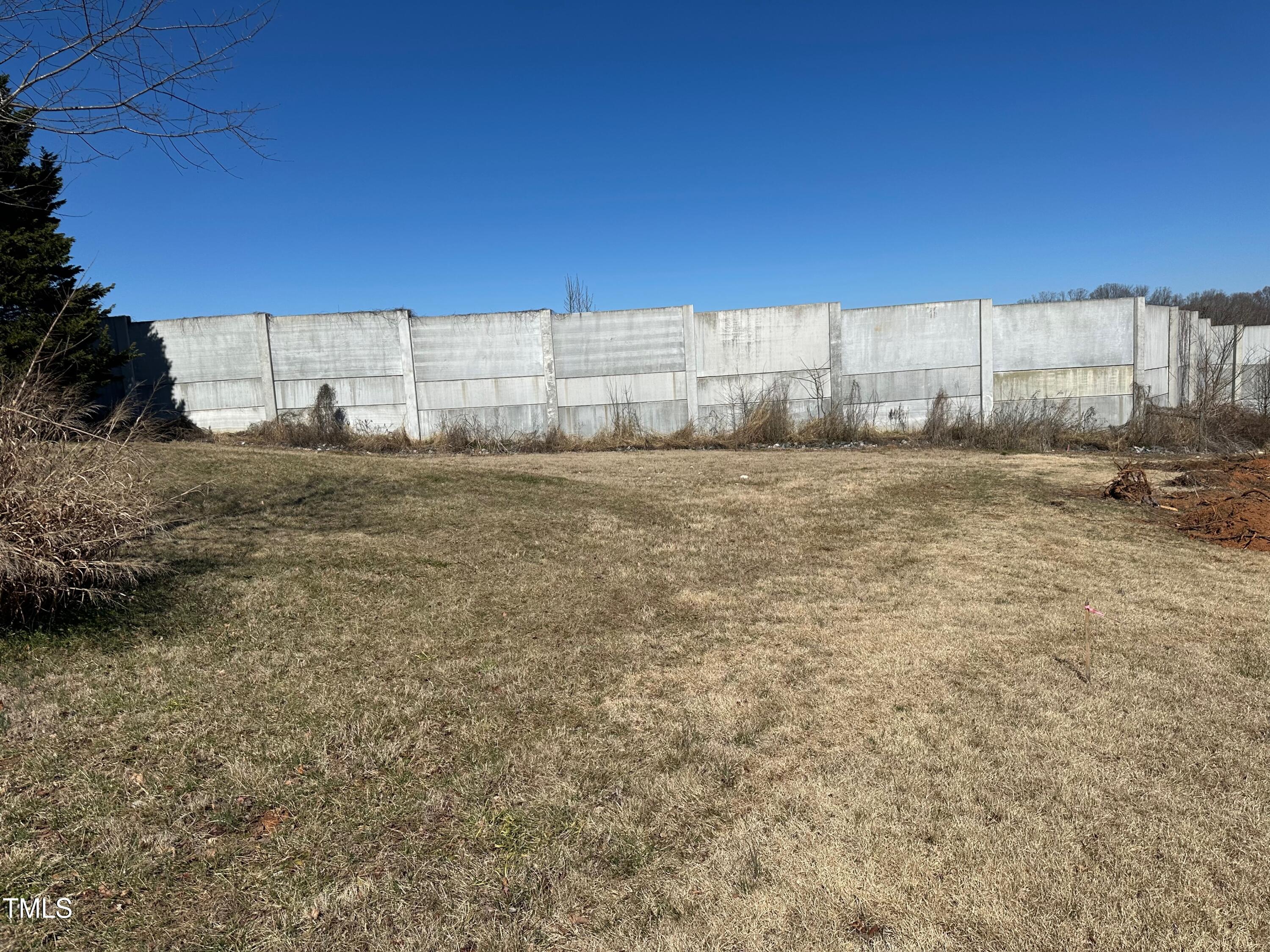 405 Montcrest Drive