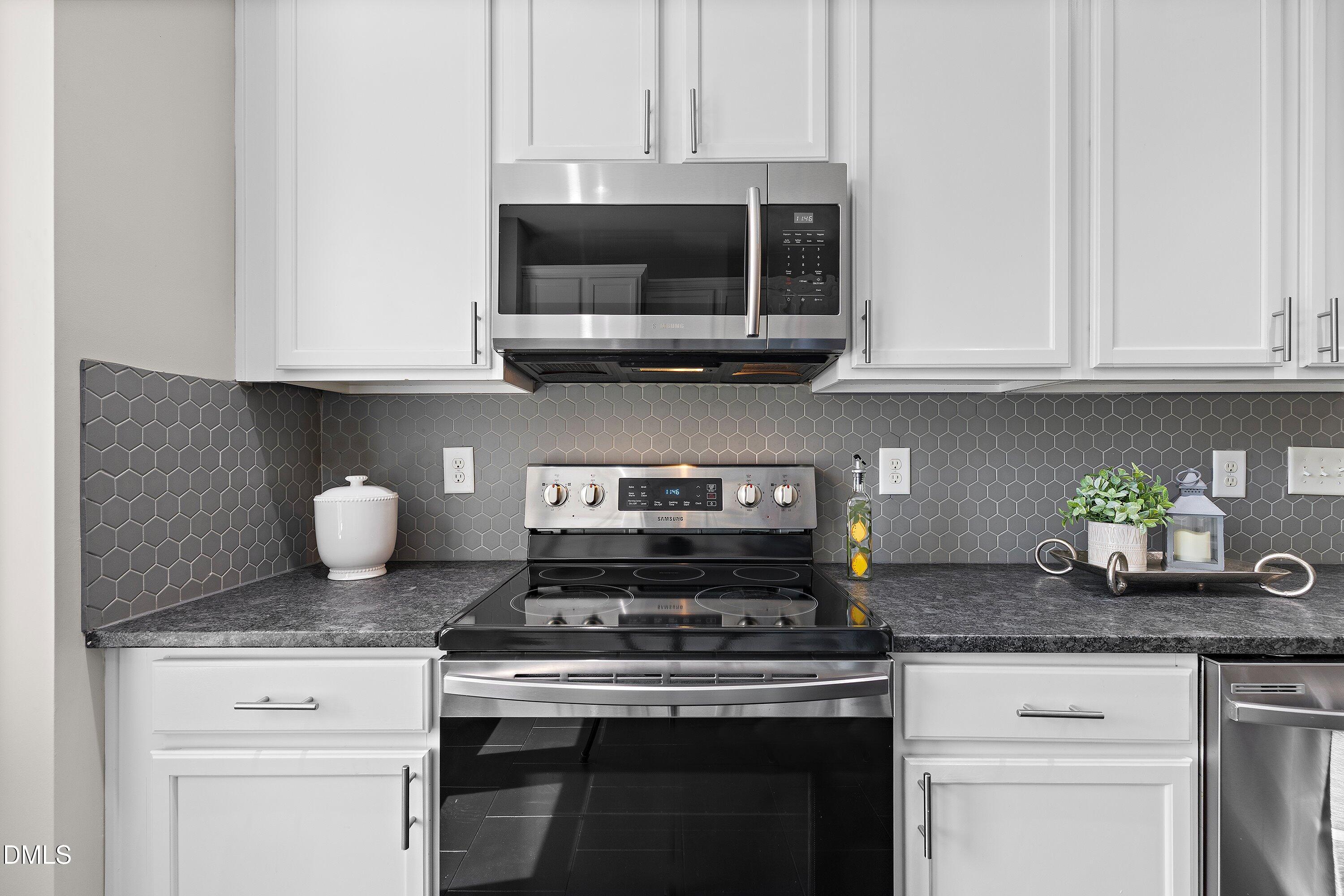 120 Point Comfort Lane