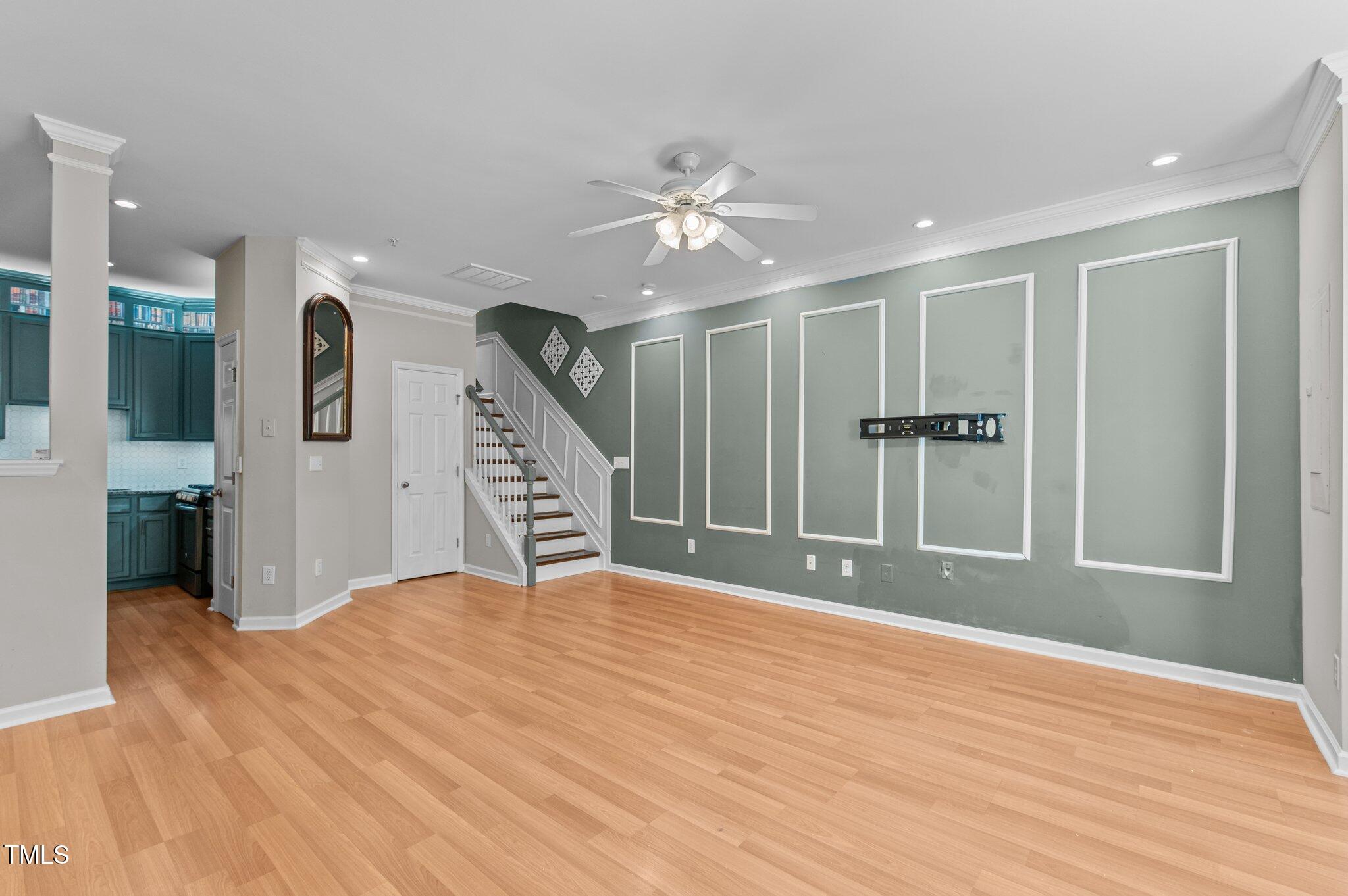 2210 Raven Road 105