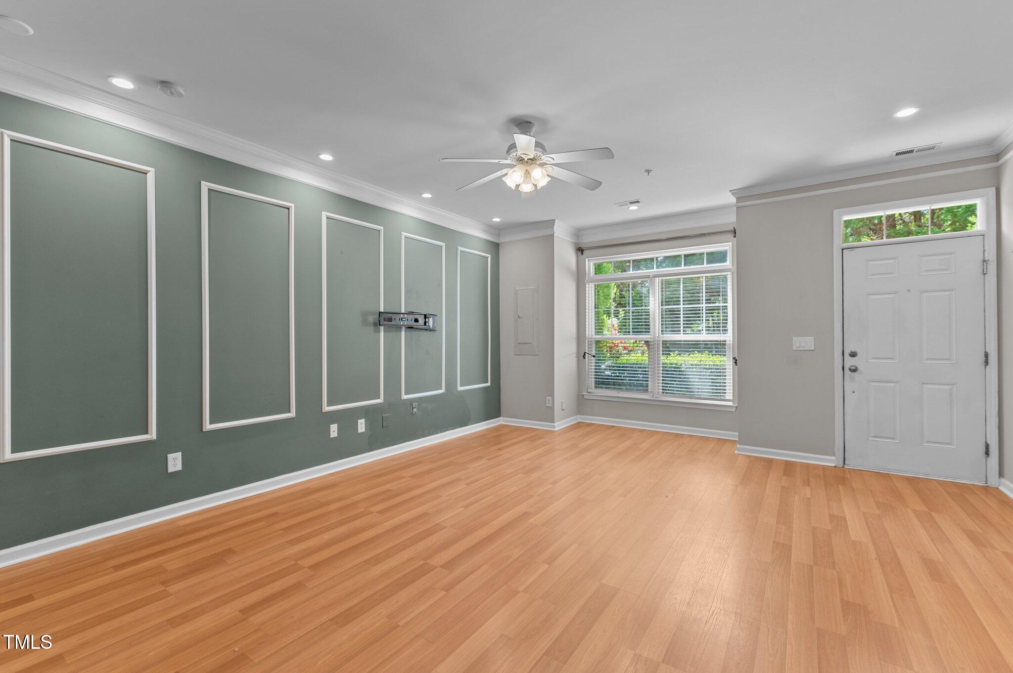 2210 Raven Road 105