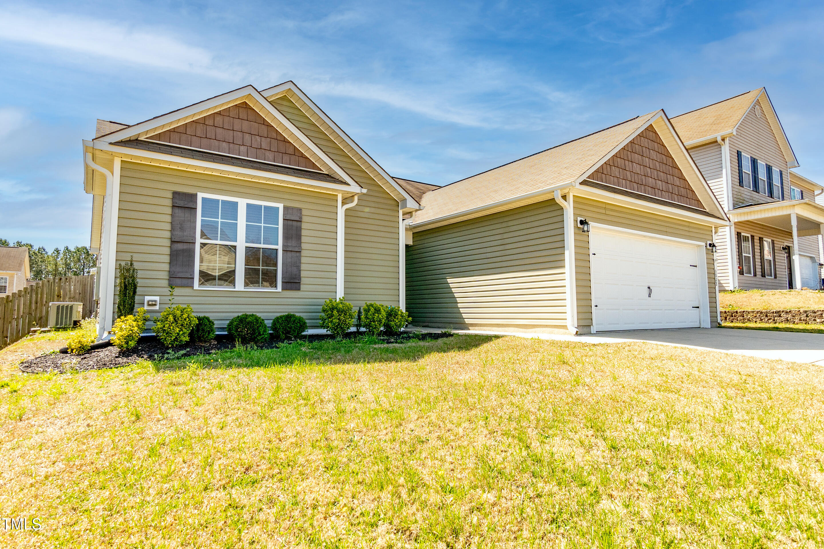 6808 Lakinsville Lane