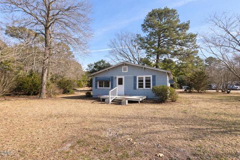 829 Shaws Pond Road Four Oaks NC 27524