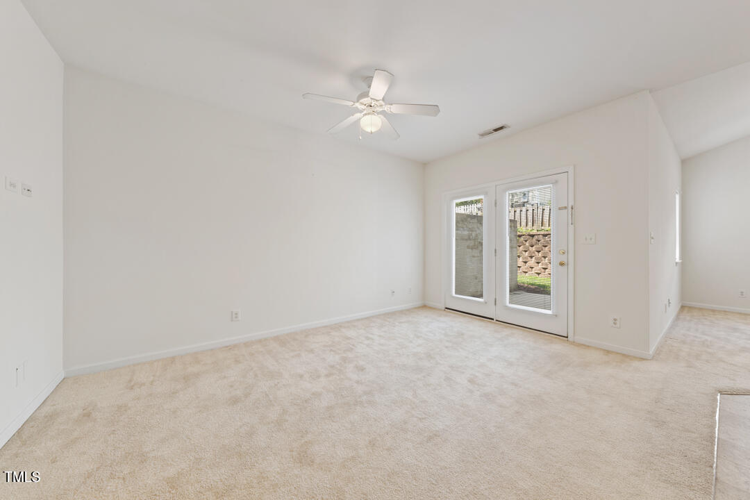 285 Plaza Drive C