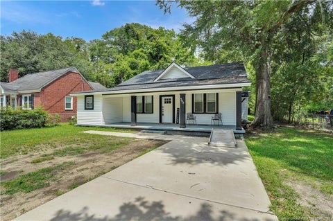 Photo of 307 Bryan Street, Fayetteville, NC 28305 (MLS # LP766325)