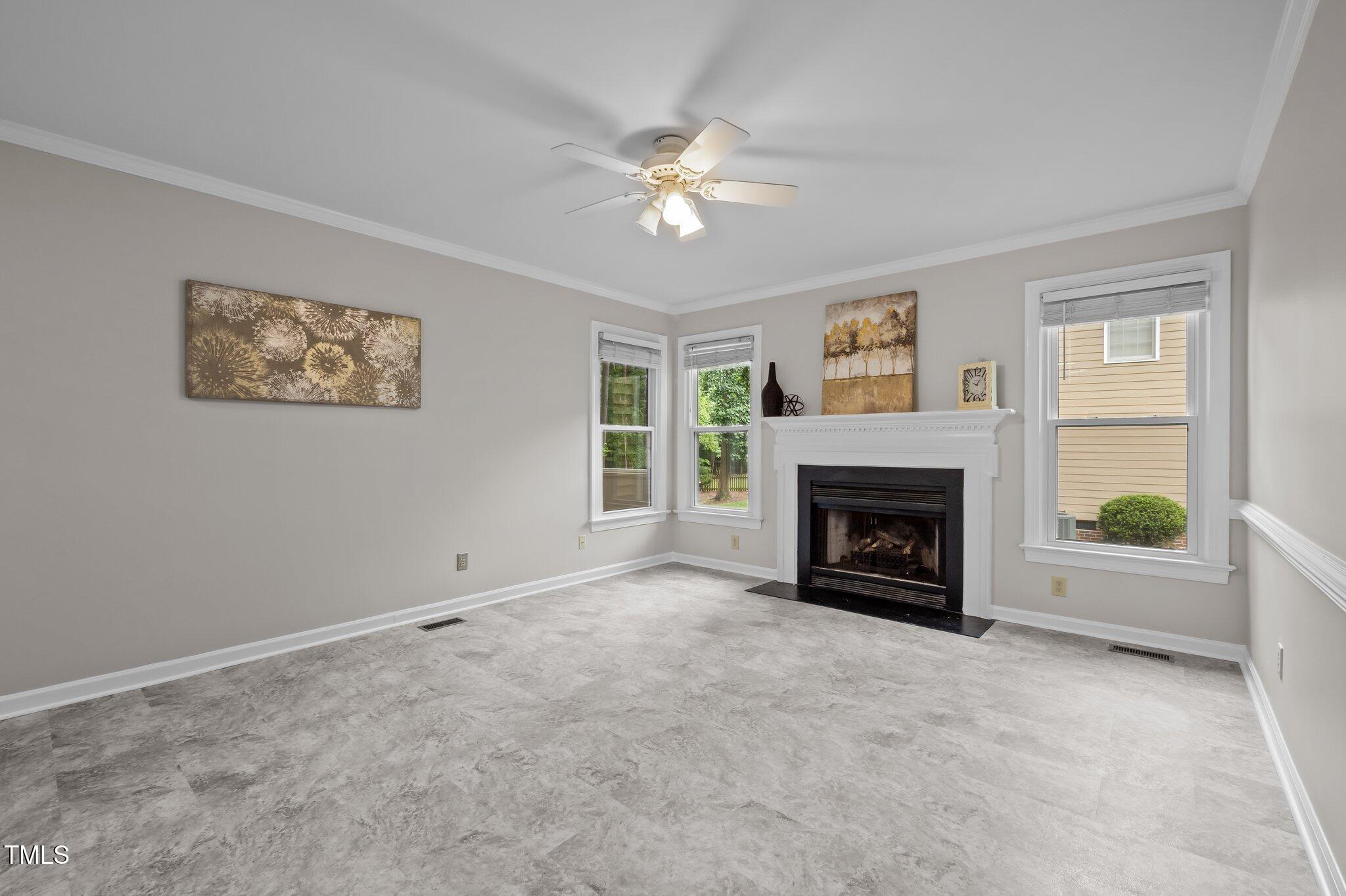 3 Fieldcrest Court