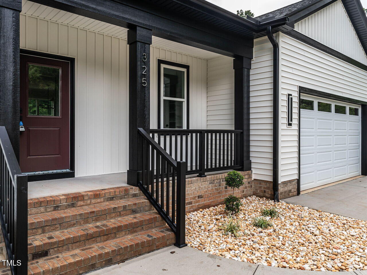 325 Shawnee Drive